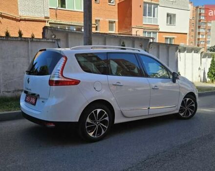 Білий Рено Гранд Сценік, об'ємом двигуна 1.5 л та пробігом 149 тис. км за 13199 $, фото 3 на Automoto.ua