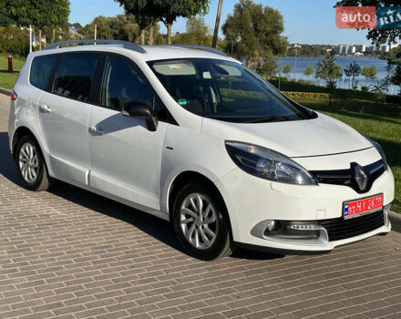 Белый Рено Гранд Сценик, объемом двигателя 1.5 л и пробегом 199 тыс. км за 11300 $, фото 4 на Automoto.ua