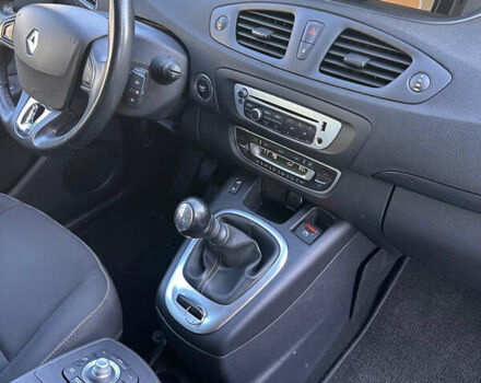 Белый Рено Гранд Сценик, объемом двигателя 1.5 л и пробегом 199 тыс. км за 11300 $, фото 49 на Automoto.ua