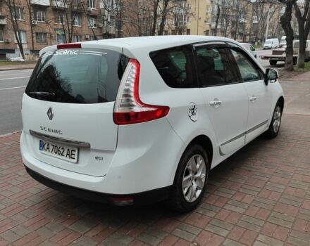 Білий Рено Гранд Сценік, об'ємом двигуна 1.6 л та пробігом 270 тис. км за 9200 $, фото 3 на Automoto.ua