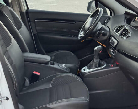 Белый Рено Гранд Сценик, объемом двигателя 2 л и пробегом 274 тыс. км за 11550 $, фото 20 на Automoto.ua