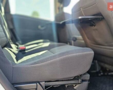 Білий Рено Гранд Сценік, об'ємом двигуна 1.5 л та пробігом 211 тис. км за 9950 $, фото 24 на Automoto.ua