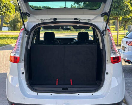 Белый Рено Гранд Сценик, объемом двигателя 1.5 л и пробегом 199 тыс. км за 11300 $, фото 25 на Automoto.ua