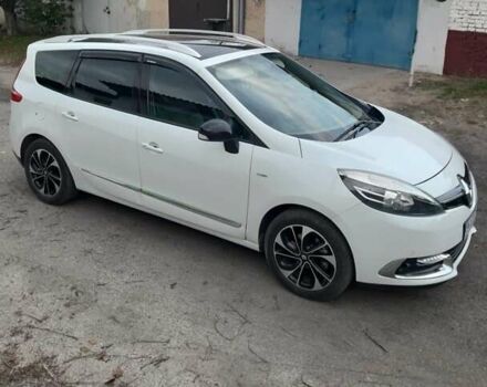 Белый Рено Гранд Сценик, объемом двигателя 1.5 л и пробегом 260 тыс. км за 11500 $, фото 2 на Automoto.ua