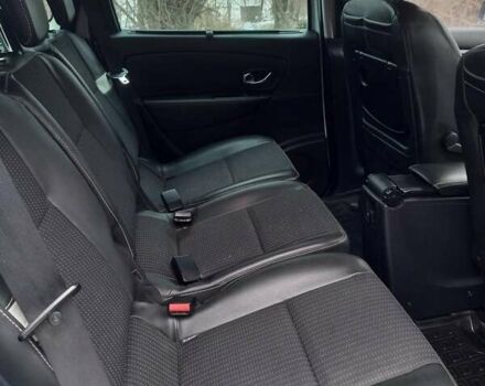 Белый Рено Гранд Сценик, объемом двигателя 1.46 л и пробегом 257 тыс. км за 10200 $, фото 7 на Automoto.ua