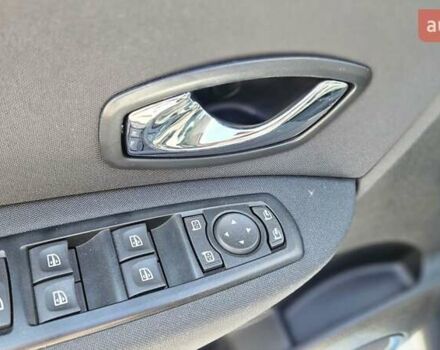 Білий Рено Гранд Сценік, об'ємом двигуна 1.5 л та пробігом 211 тис. км за 9950 $, фото 46 на Automoto.ua