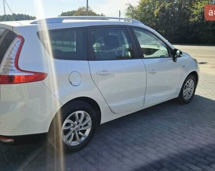 Білий Рено Гранд Сценік, об'ємом двигуна 1.5 л та пробігом 211 тис. км за 9950 $, фото 18 на Automoto.ua