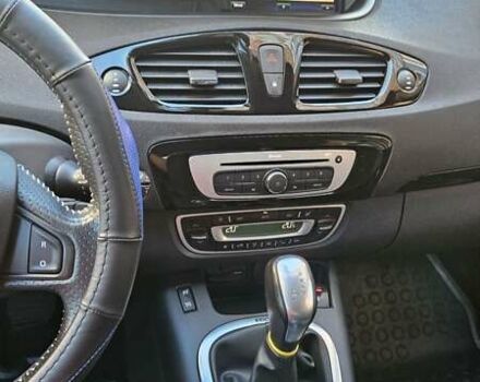 Білий Рено Гранд Сценік, об'ємом двигуна 1.5 л та пробігом 149 тис. км за 13199 $, фото 9 на Automoto.ua