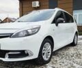 Білий Рено Гранд Сценік, об'ємом двигуна 1.5 л та пробігом 211 тис. км за 9950 $, фото 1 на Automoto.ua