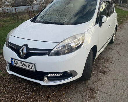 Белый Рено Гранд Сценик, объемом двигателя 1.5 л и пробегом 270 тыс. км за 8699 $, фото 5 на Automoto.ua