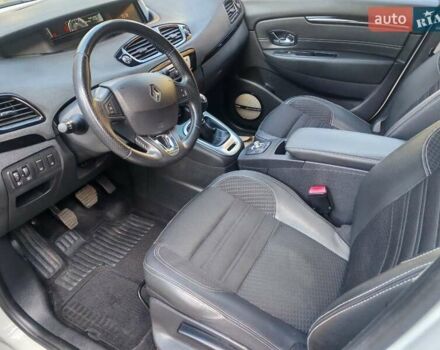 Білий Рено Гранд Сценік, об'ємом двигуна 1.6 л та пробігом 178 тис. км за 11200 $, фото 10 на Automoto.ua