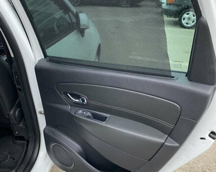 Белый Рено Гранд Сценик, объемом двигателя 1.5 л и пробегом 270 тыс. км за 8699 $, фото 12 на Automoto.ua