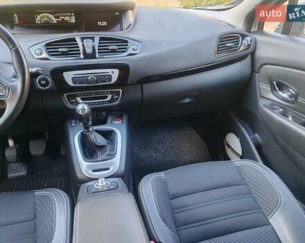 Білий Рено Гранд Сценік, об'ємом двигуна 1.6 л та пробігом 178 тис. км за 11200 $, фото 13 на Automoto.ua