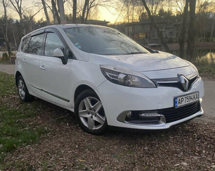 Белый Рено Гранд Сценик, объемом двигателя 1.5 л и пробегом 270 тыс. км за 8699 $, фото 1 на Automoto.ua