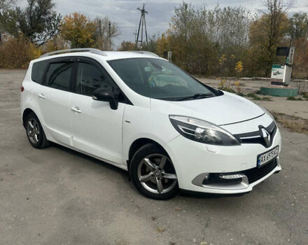Белый Рено Гранд Сценик, объемом двигателя 1.6 л и пробегом 280 тыс. км за 10500 $, фото 3 на Automoto.ua