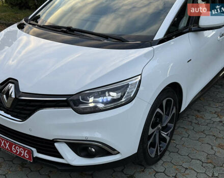 Белый Рено Гранд Сценик, объемом двигателя 1.6 л и пробегом 218 тыс. км за 15300 $, фото 11 на Automoto.ua