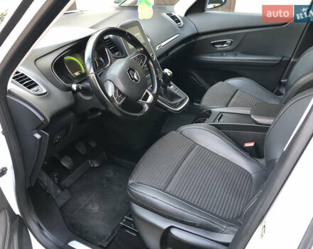 Білий Рено Гранд Сценік, об'ємом двигуна 1.6 л та пробігом 238 тис. км за 12700 $, фото 50 на Automoto.ua