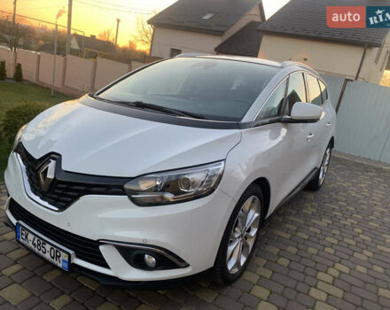 Белый Рено Гранд Сценик, объемом двигателя 1.5 л и пробегом 171 тыс. км за 15200 $, фото 9 на Automoto.ua
