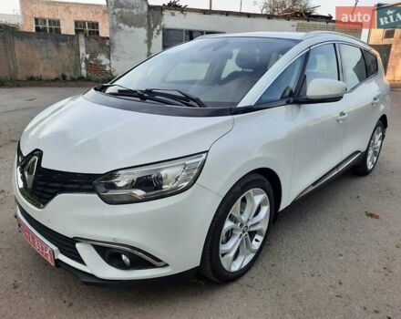 Белый Рено Гранд Сценик, объемом двигателя 1.5 л и пробегом 211 тыс. км за 14800 $, фото 123 на Automoto.ua