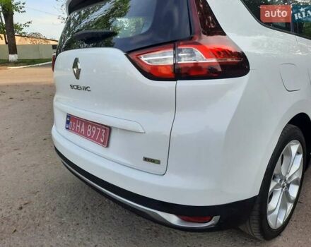 Белый Рено Гранд Сценик, объемом двигателя 1.5 л и пробегом 211 тыс. км за 14800 $, фото 95 на Automoto.ua