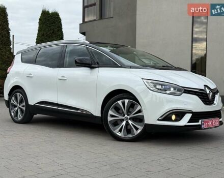 Белый Рено Гранд Сценик, объемом двигателя 1.6 л и пробегом 232 тыс. км за 14300 $, фото 16 на Automoto.ua
