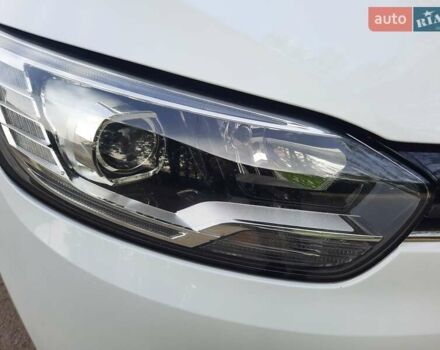 Белый Рено Гранд Сценик, объемом двигателя 1.5 л и пробегом 211 тыс. км за 14800 $, фото 28 на Automoto.ua