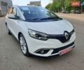Белый Рено Гранд Сценик, объемом двигателя 1.5 л и пробегом 296 тыс. км за 13800 $, фото 1 на Automoto.ua
