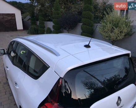 Білий Рено Гранд Сценік, об'ємом двигуна 1.6 л та пробігом 238 тис. км за 12700 $, фото 29 на Automoto.ua