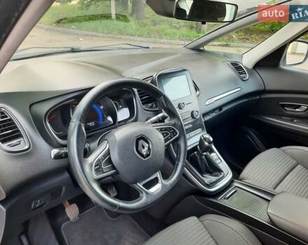 Белый Рено Гранд Сценик, объемом двигателя 1.5 л и пробегом 211 тыс. км за 14800 $, фото 48 на Automoto.ua