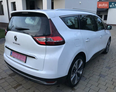 Білий Рено Гранд Сценік, об'ємом двигуна 1.6 л та пробігом 238 тис. км за 12700 $, фото 9 на Automoto.ua