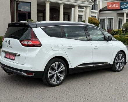 Белый Рено Гранд Сценик, объемом двигателя 1.6 л и пробегом 232 тыс. км за 14300 $, фото 12 на Automoto.ua