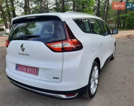 Белый Рено Гранд Сценик, объемом двигателя 1.5 л и пробегом 211 тыс. км за 14800 $, фото 18 на Automoto.ua