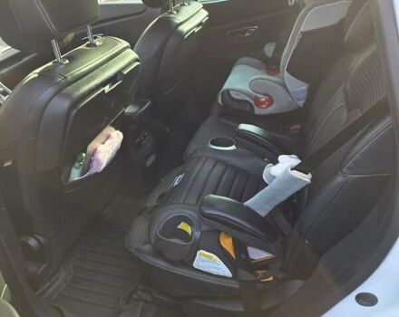 Белый Рено Гранд Сценик, объемом двигателя 1.46 л и пробегом 260 тыс. км за 13500 $, фото 9 на Automoto.ua