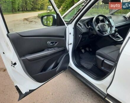 Белый Рено Гранд Сценик, объемом двигателя 1.5 л и пробегом 211 тыс. км за 14800 $, фото 40 на Automoto.ua