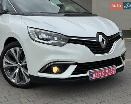 Белый Рено Гранд Сценик, объемом двигателя 1.6 л и пробегом 232 тыс. км за 14300 $, фото 18 на Automoto.ua