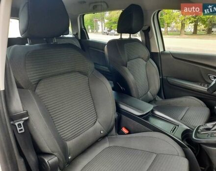 Белый Рено Гранд Сценик, объемом двигателя 1.5 л и пробегом 211 тыс. км за 14800 $, фото 119 на Automoto.ua