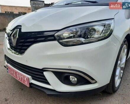 Белый Рено Гранд Сценик, объемом двигателя 1.5 л и пробегом 211 тыс. км за 14800 $, фото 31 на Automoto.ua