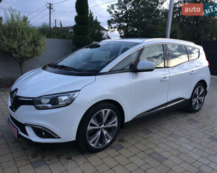 Білий Рено Гранд Сценік, об'ємом двигуна 1.6 л та пробігом 238 тис. км за 12700 $, фото 2 на Automoto.ua
