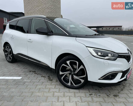 Белый Рено Гранд Сценик, объемом двигателя 1.6 л и пробегом 216 тыс. км за 16000 $, фото 7 на Automoto.ua