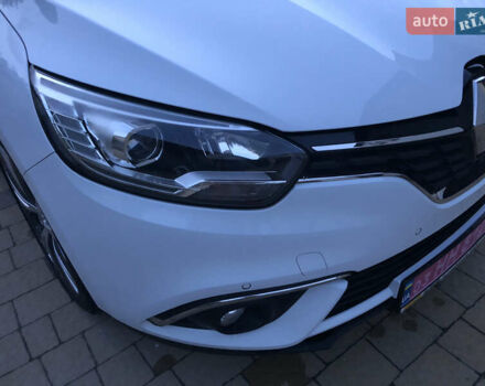 Білий Рено Гранд Сценік, об'ємом двигуна 1.6 л та пробігом 238 тис. км за 12700 $, фото 20 на Automoto.ua