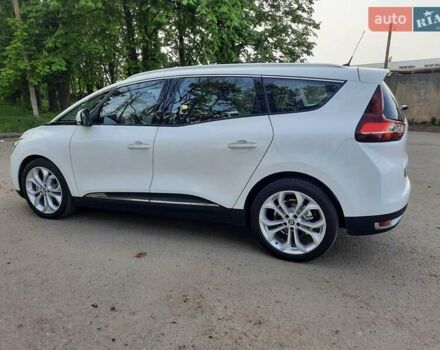 Белый Рено Гранд Сценик, объемом двигателя 1.5 л и пробегом 211 тыс. км за 14800 $, фото 10 на Automoto.ua