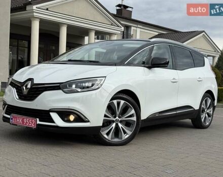 Белый Рено Гранд Сценик, объемом двигателя 1.6 л и пробегом 232 тыс. км за 14300 $, фото 1 на Automoto.ua