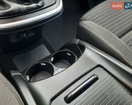 Белый Рено Гранд Сценик, объемом двигателя 1.5 л и пробегом 211 тыс. км за 14800 $, фото 69 на Automoto.ua