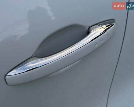 Белый Рено Гранд Сценик, объемом двигателя 1.6 л и пробегом 218 тыс. км за 15300 $, фото 17 на Automoto.ua