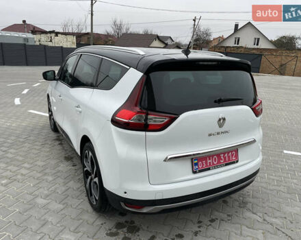 Белый Рено Гранд Сценик, объемом двигателя 1.6 л и пробегом 216 тыс. км за 16000 $, фото 12 на Automoto.ua