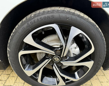 Белый Рено Гранд Сценик, объемом двигателя 1.6 л и пробегом 184 тыс. км за 15700 $, фото 33 на Automoto.ua