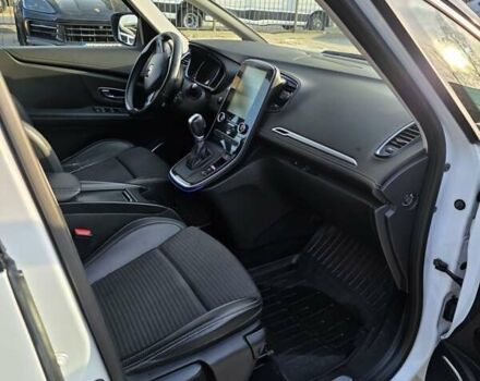 Белый Рено Гранд Сценик, объемом двигателя 1.46 л и пробегом 260 тыс. км за 13500 $, фото 4 на Automoto.ua