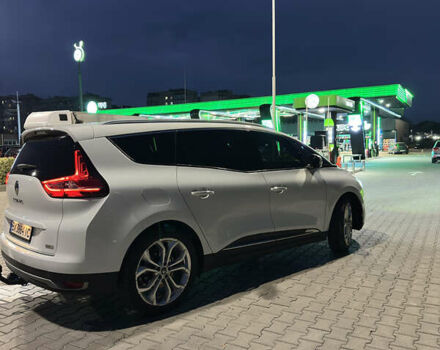 Білий Рено Гранд Сценік, об'ємом двигуна 1.5 л та пробігом 183 тис. км за 15000 $, фото 2 на Automoto.ua