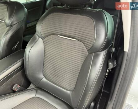 Белый Рено Гранд Сценик, объемом двигателя 1.6 л и пробегом 232 тыс. км за 14300 $, фото 53 на Automoto.ua