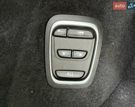 Белый Рено Гранд Сценик, объемом двигателя 1.6 л и пробегом 232 тыс. км за 14300 $, фото 71 на Automoto.ua